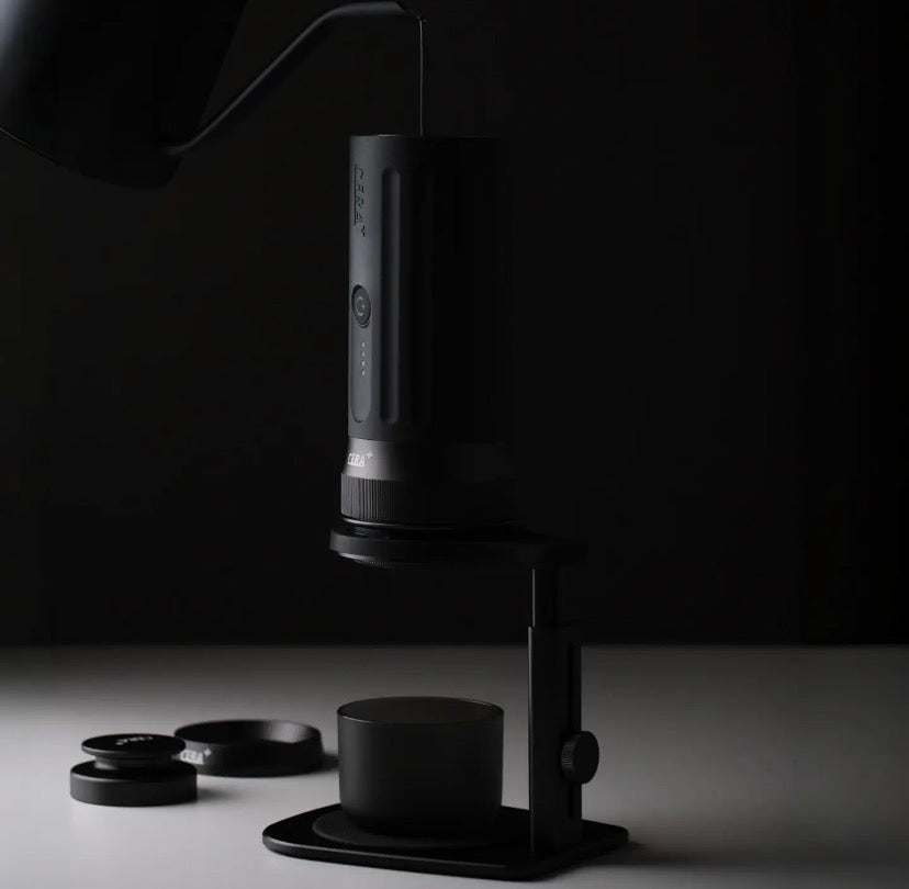 Ceramax Portable Smart Espresso Maker – Der ultimative Barista-Genuss für unterwegs